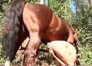 Dirty whore knows how to please a beast